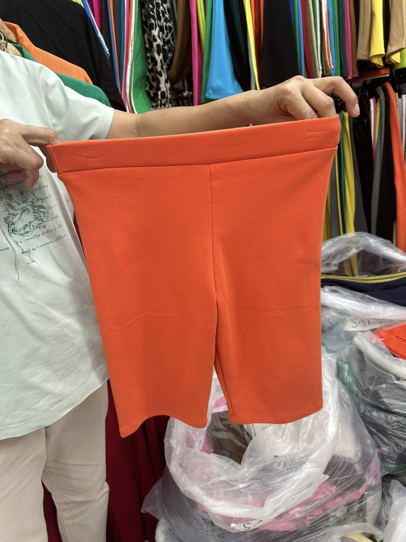 เทคนิคขายผ้าสต๊อกให้ราคาสูง